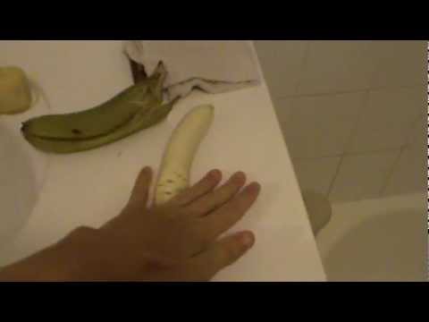 How To Peel a Banana the Fastest Way