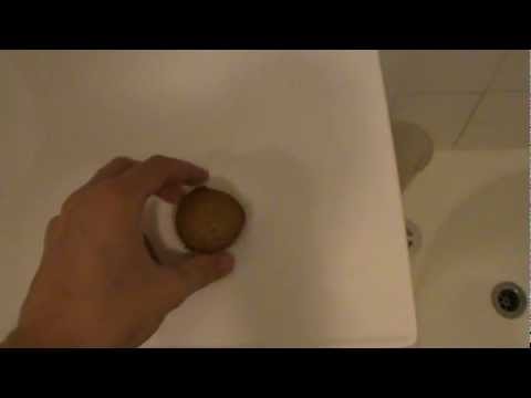 How To Eat a CupCake