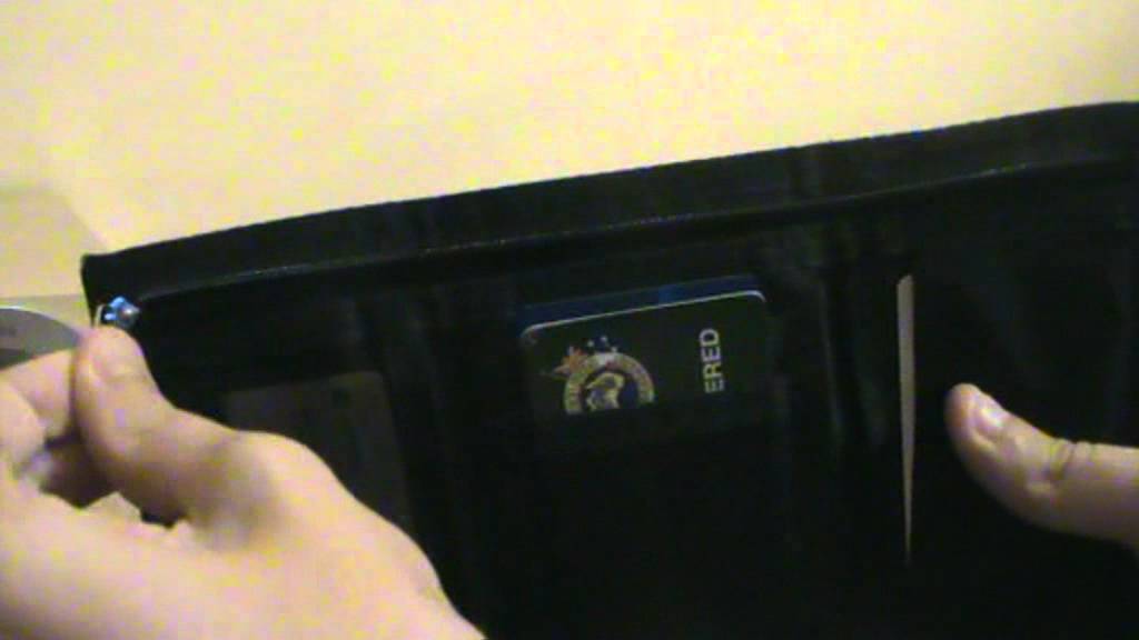 How To Unzip with One Hand: A Step-by-Step Guide